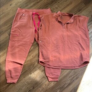 Figs Women's Scrub Set in Dusty Rose with Hot Pink Drawstring